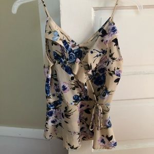 ✨NWOT✨Monteau Blouse